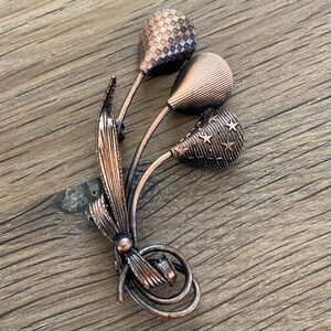 Vintage Made in Canada Signed TRIAD Copper Tone Cala Lilli Brooch